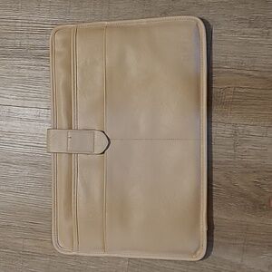 Beis blush pink laptop case